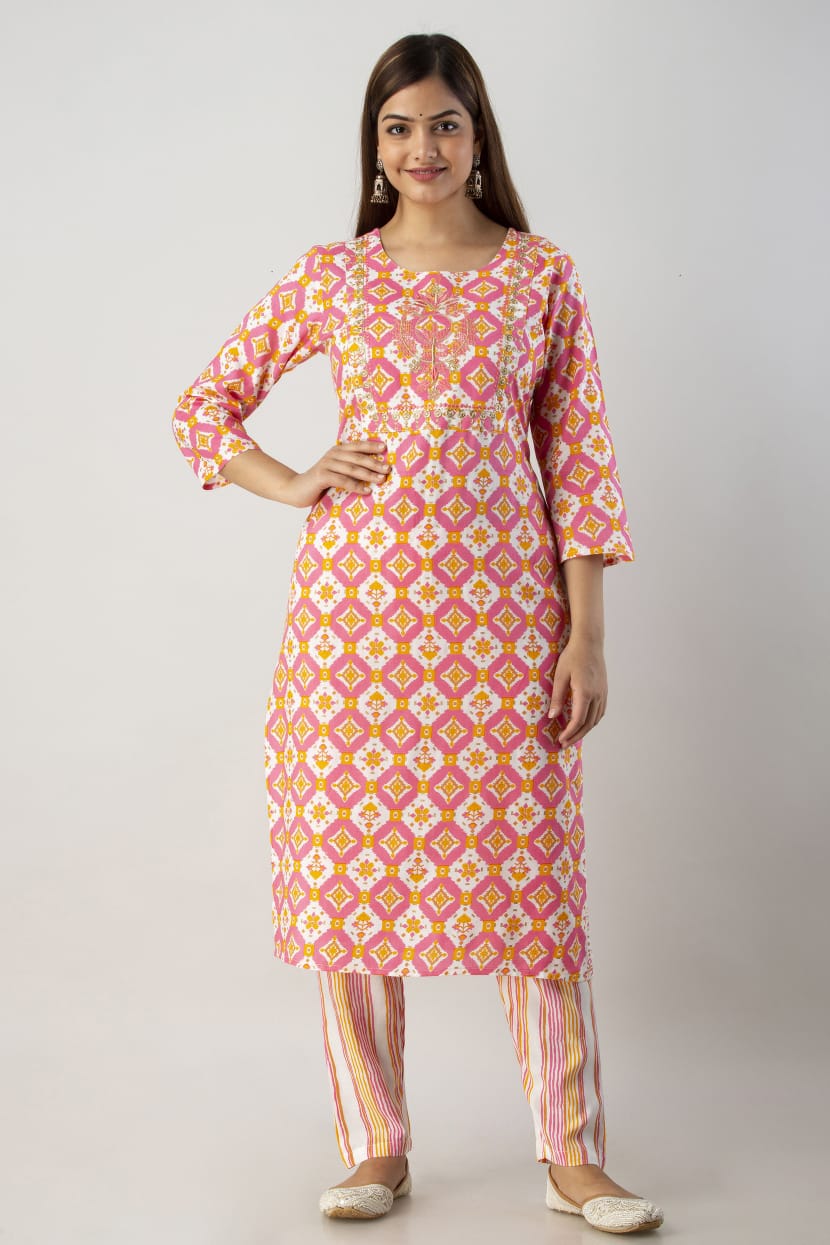 Floral Tops - Light Pink