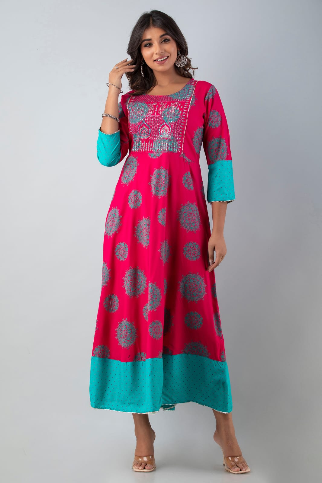 Floral Type - pulka dots print top